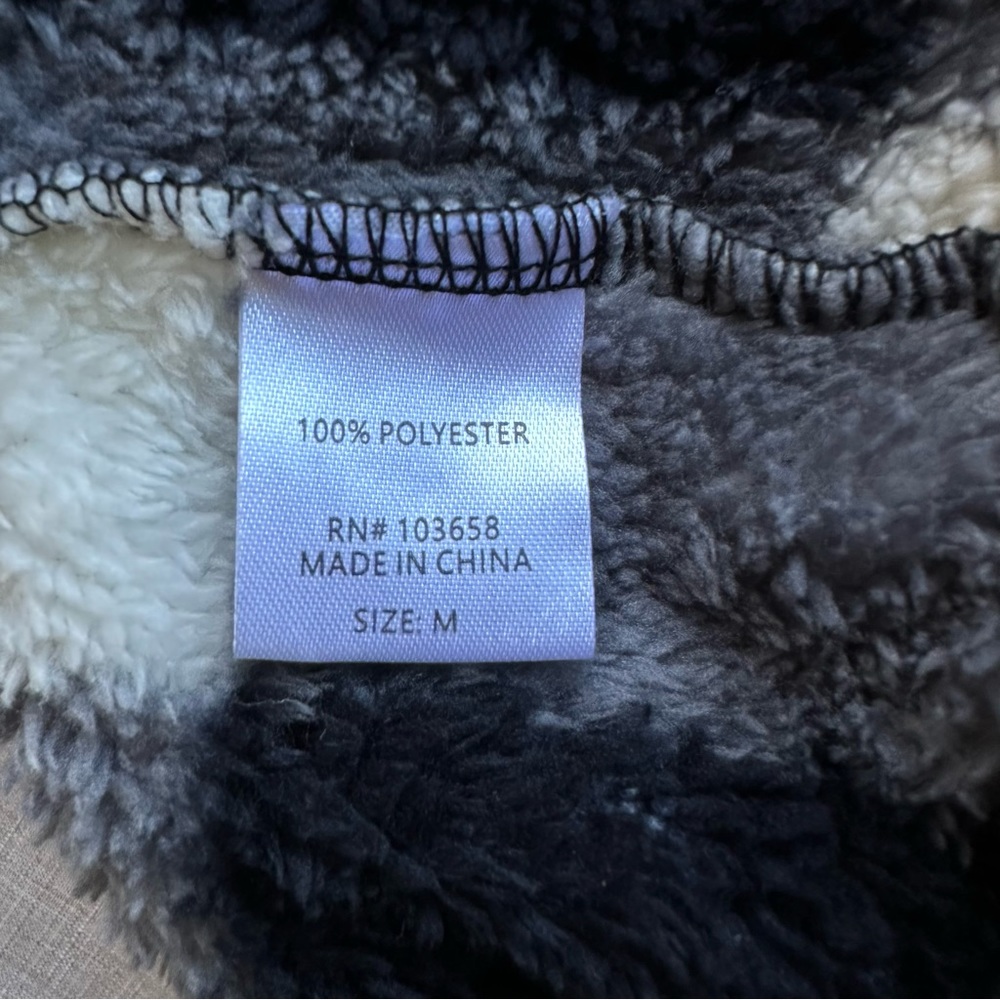 IB Diffusion Fleece Quarter Zip - Picture 4 of 5